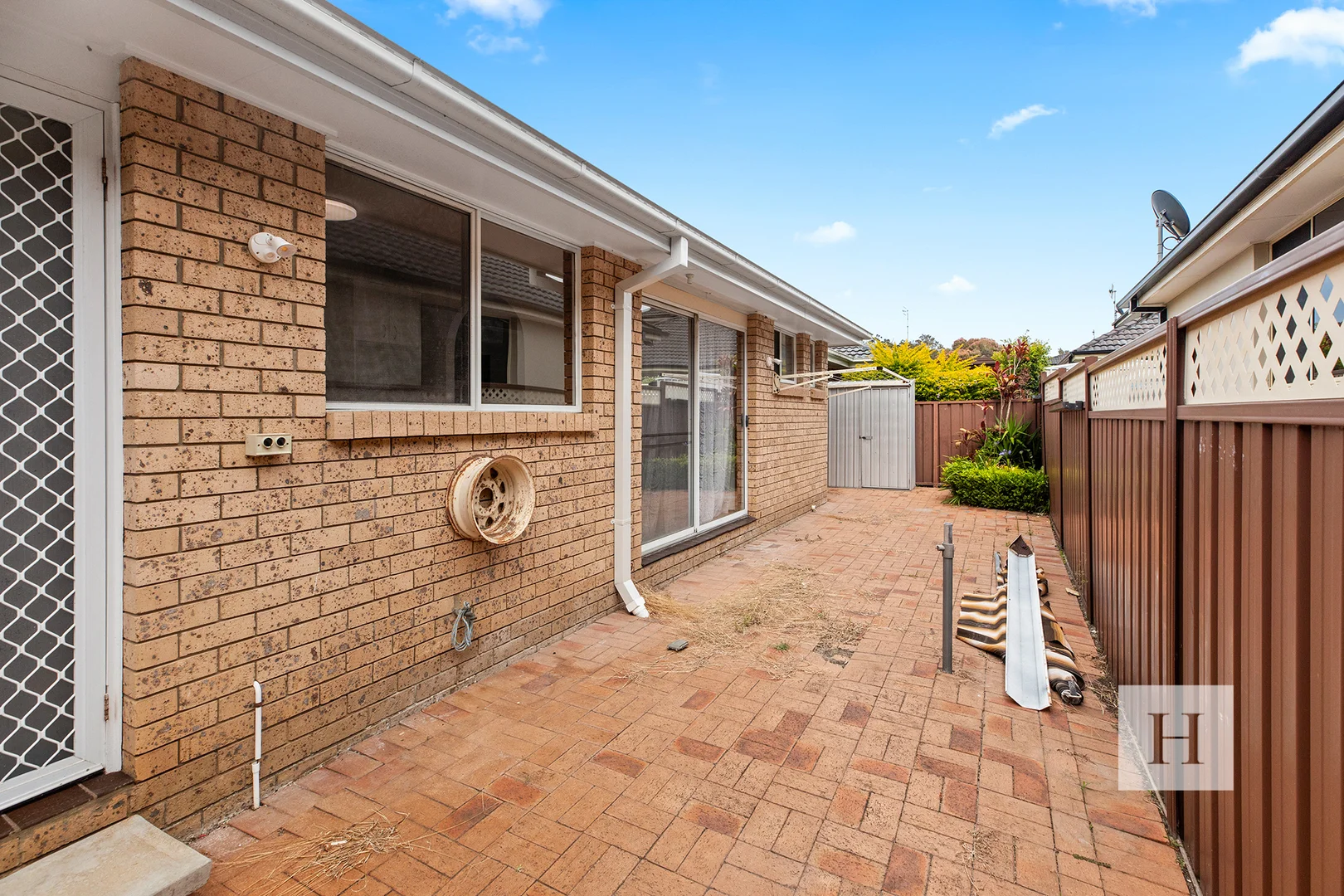 Additional image 8 of 5/6-8 Lake St, Budgewoi NSW 2262