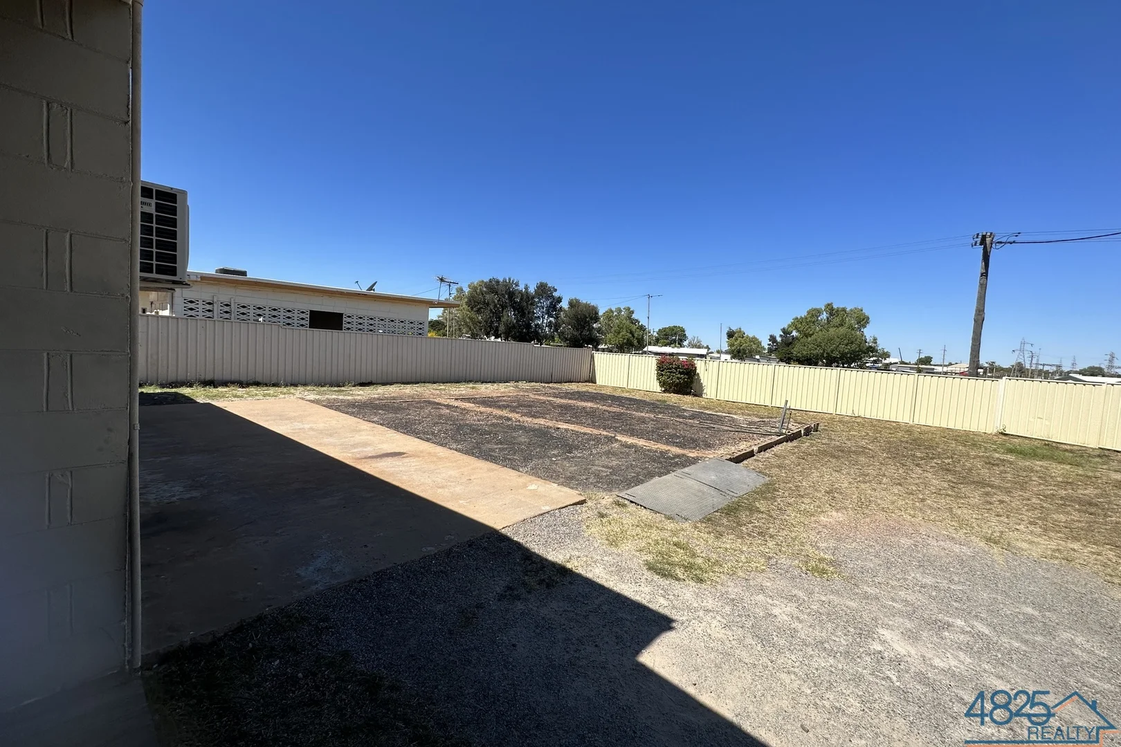 Additional image 10 of 2/8 Alice Street, Mount Isa QLD 4825