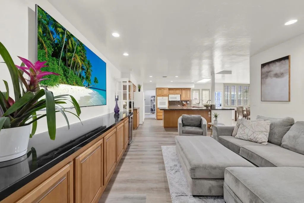 Additional image 23 of 6460 Golfcrest Drive, San Diego, CA 92119
