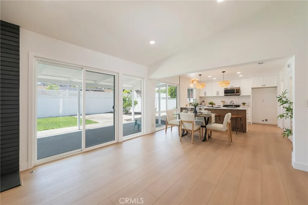 Additional image 39 of 1018 N Wright St, Santa Ana, CA 92701