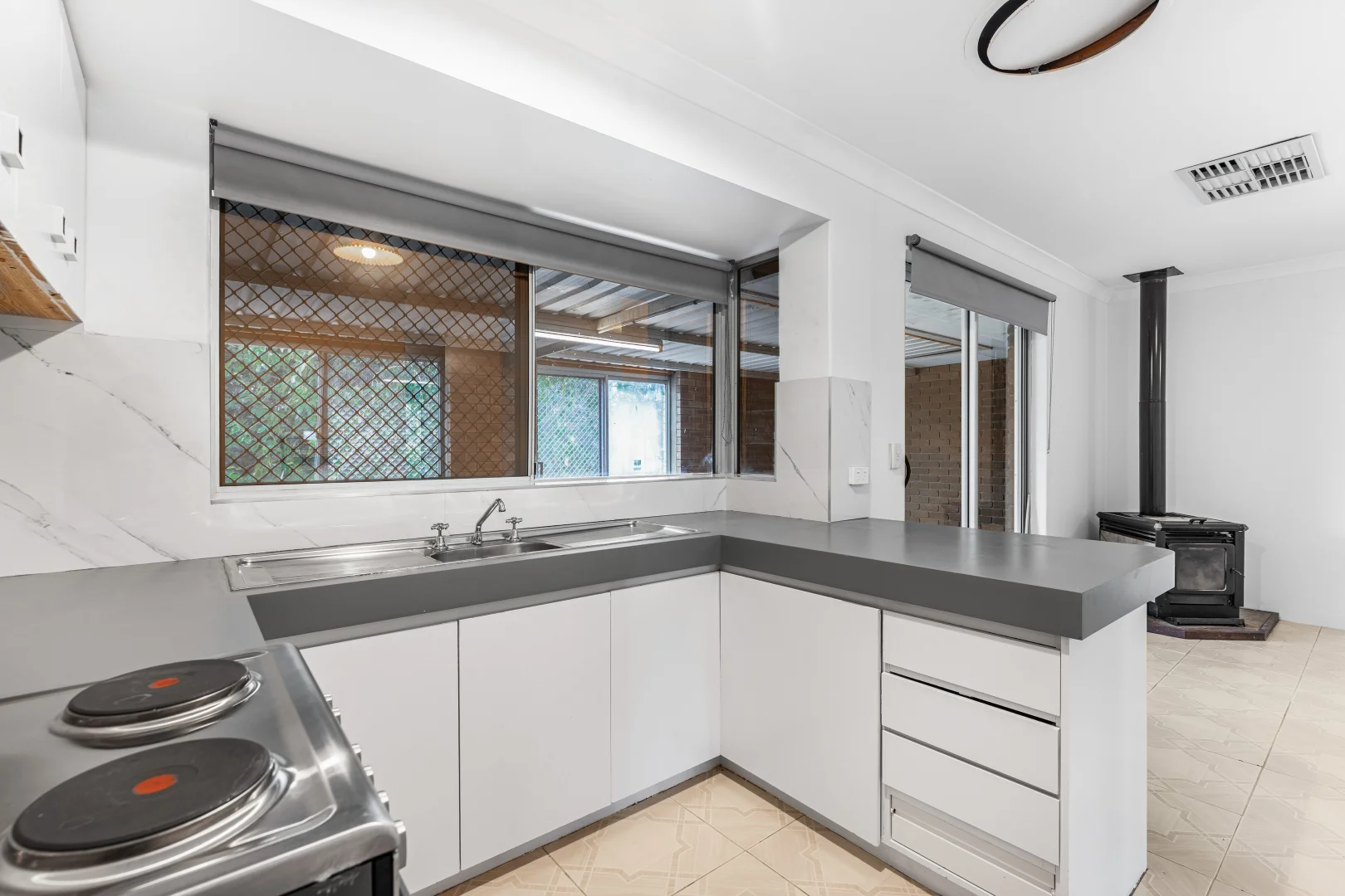 Additional image 12 of 4 Barge Court, Armadale WA 6112