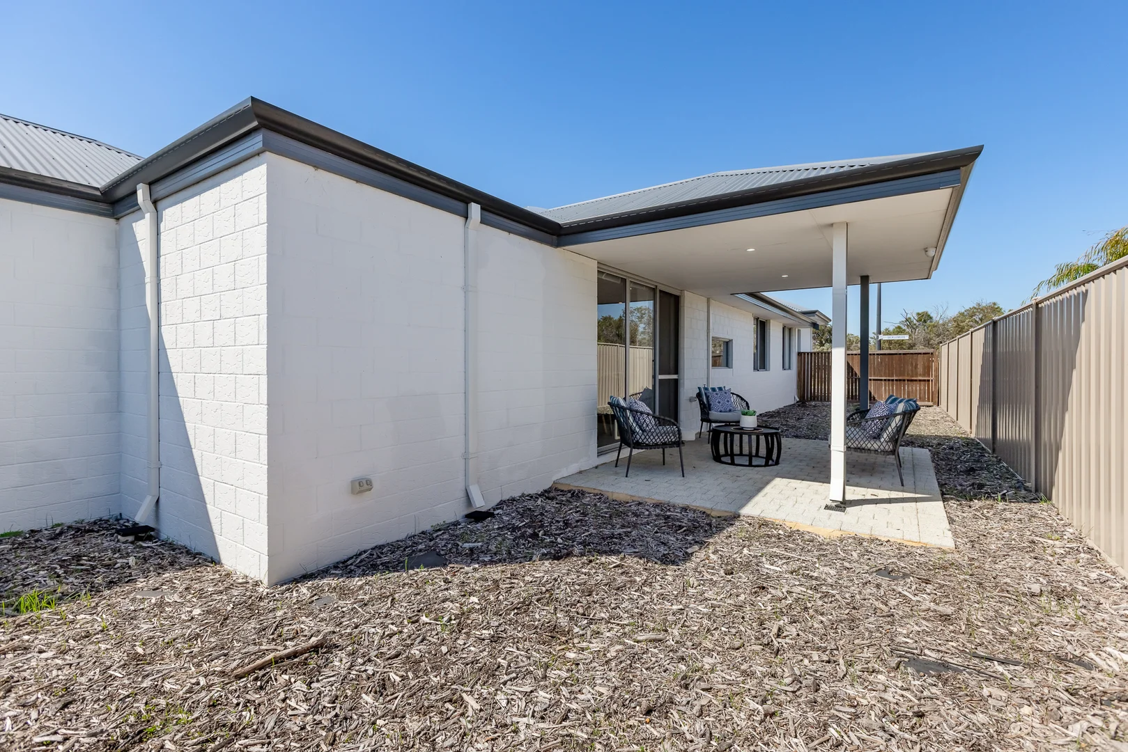Additional image 19 of 95 Sicklemore Road, Parmelia WA 6167