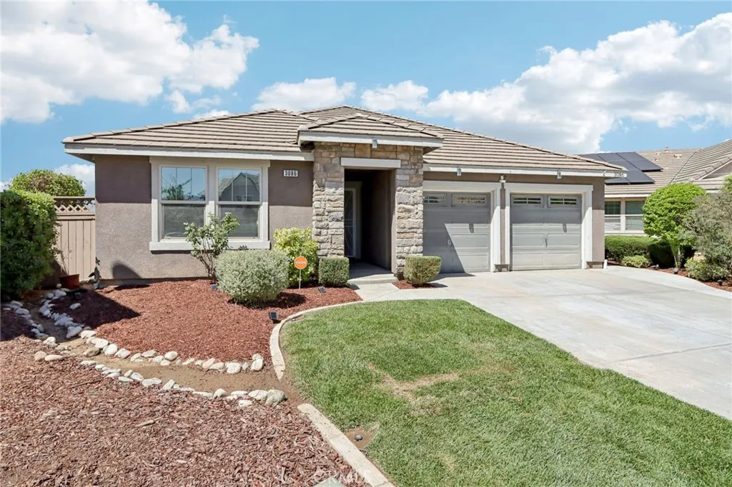 3086 Hawthorne Road, Perris, CA 92571 photo 3