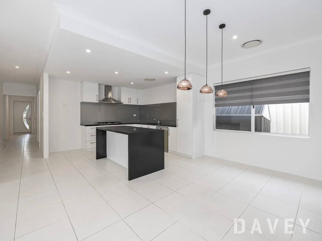 256 Odin Drive, Stirling WA 6021 photo 3