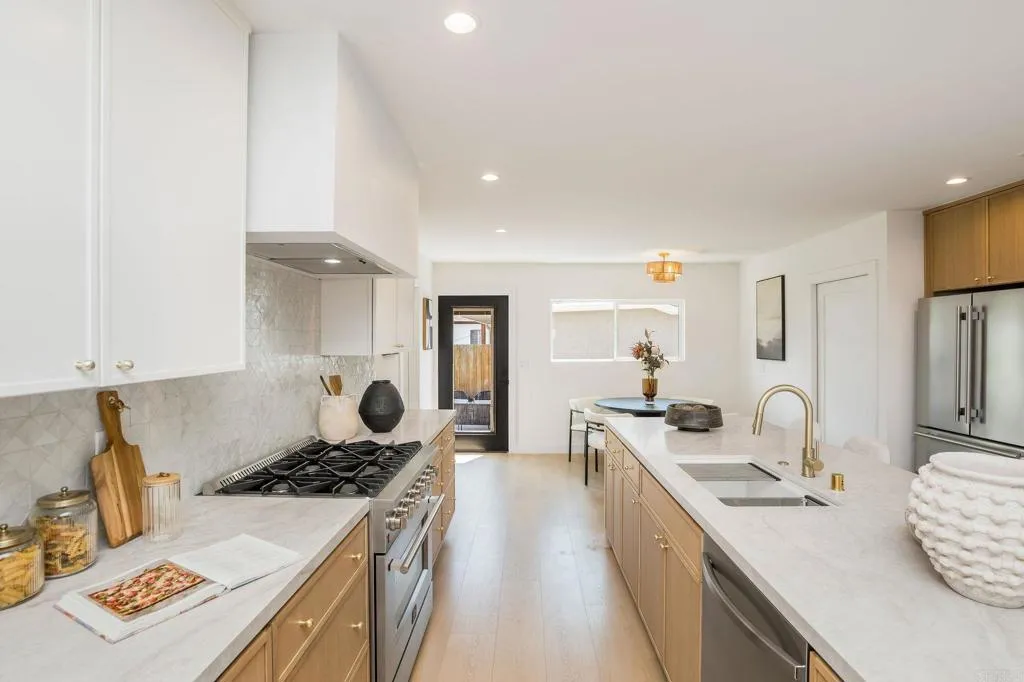 Additional image 46 of 11966 Weir St, Culver City, CA 90230