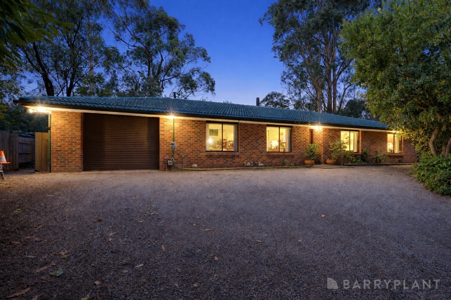 126 Emerald-Monbulk Road, Emerald VIC 3782