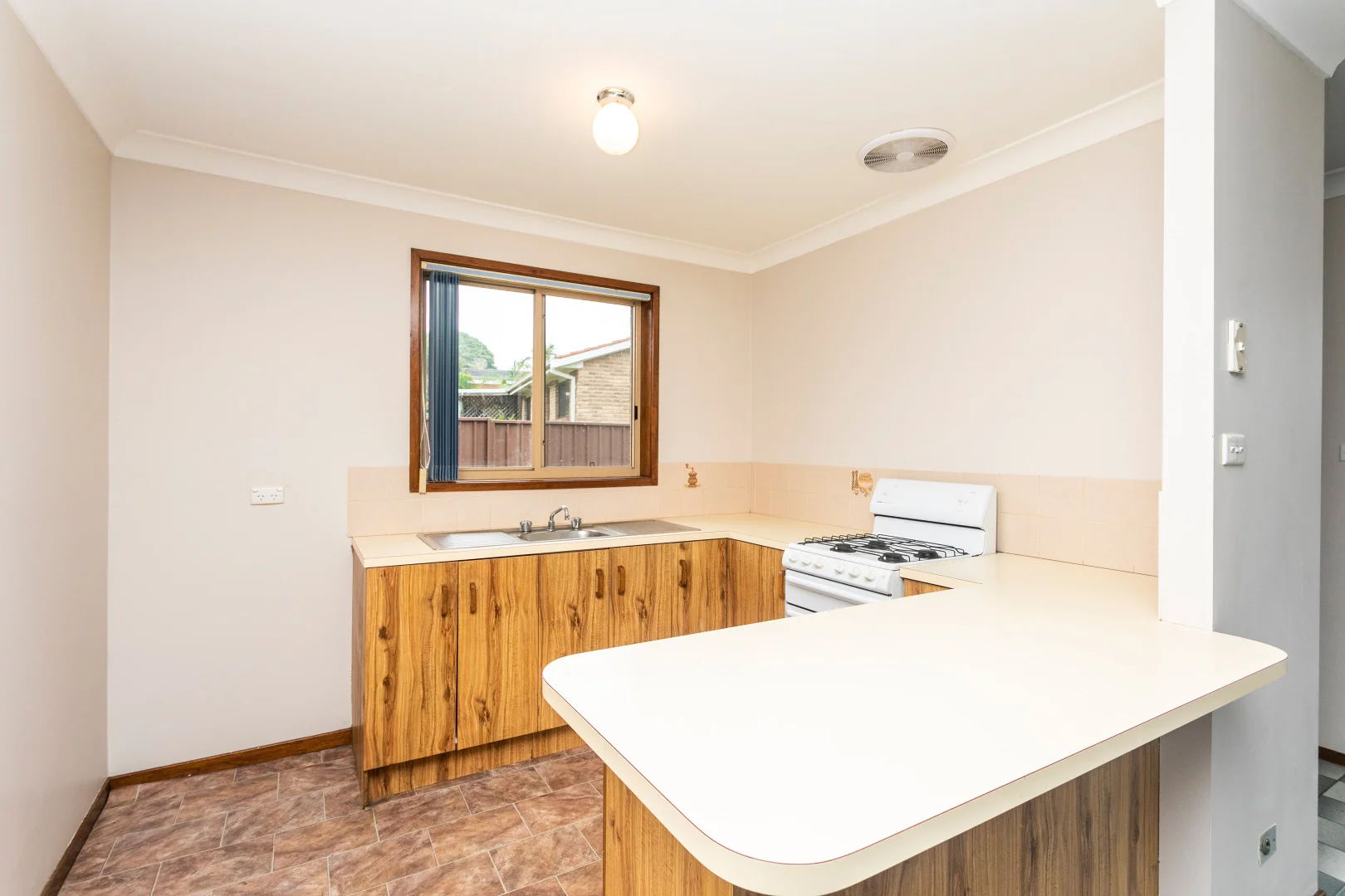 Additional image 3 of 7/12 Bellbird Close, Barrack Heights NSW 2528