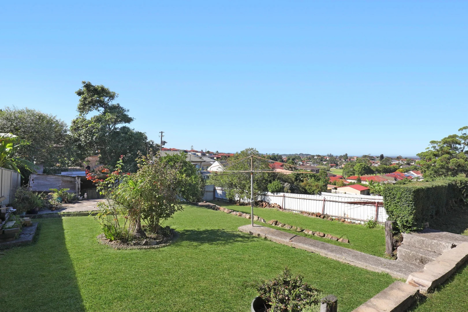 Additional image 2 of 23 Lake Heights Road, Lake Heights NSW 2502