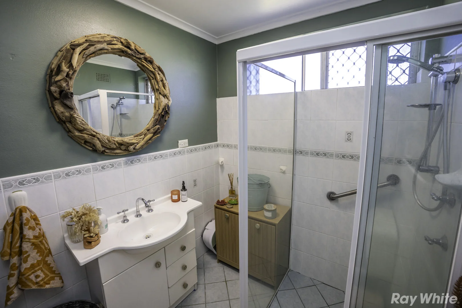 Additional image 3 of 1/9-13 Point Road, Tuncurry NSW 2428