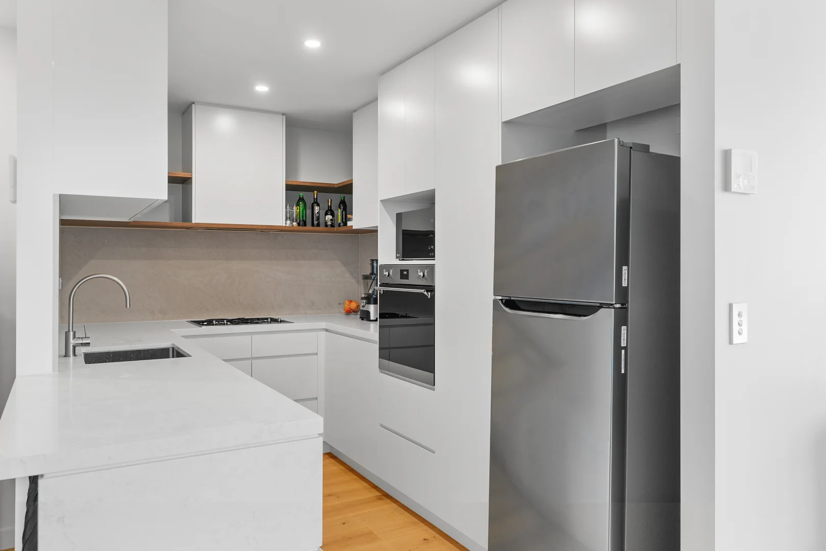Additional image 3 of 204/105 Wellington Street, Bondi NSW 2026
