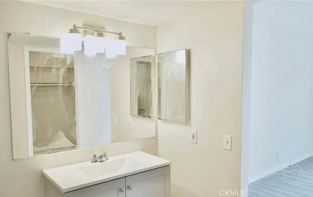 Additional image 8 of 23232 orange av, Lake Forest, CA 92630