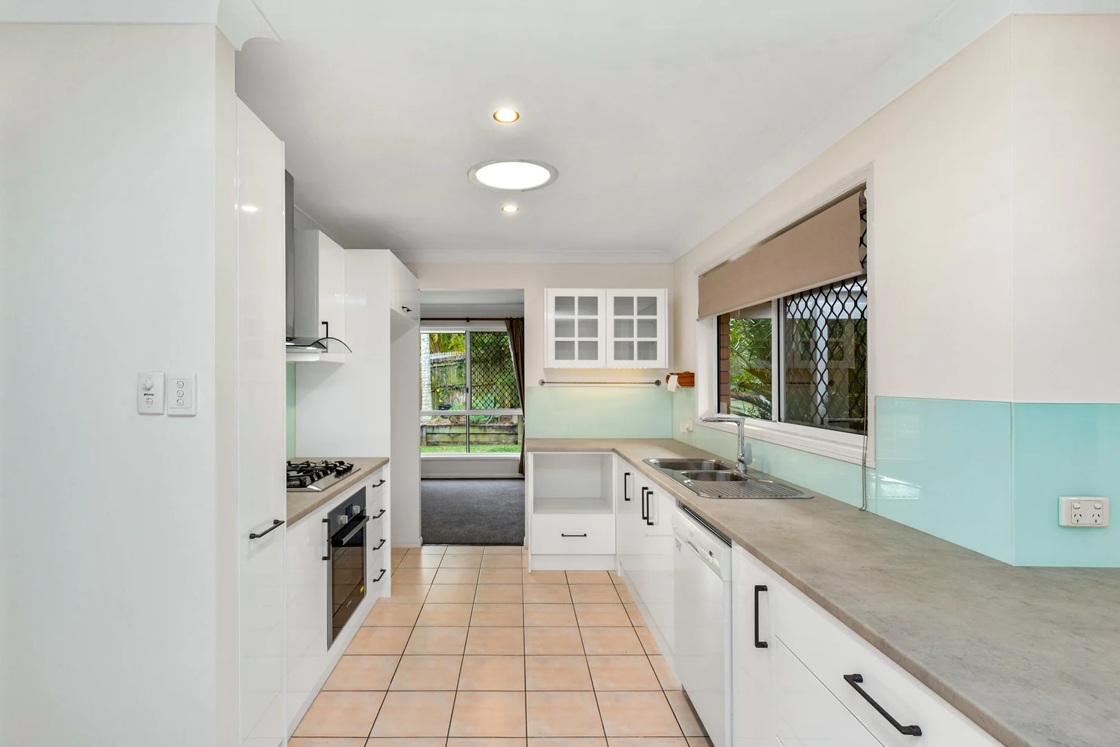 Additional image 3 of 13 Sunnyvale Place, Belmont QLD 4153