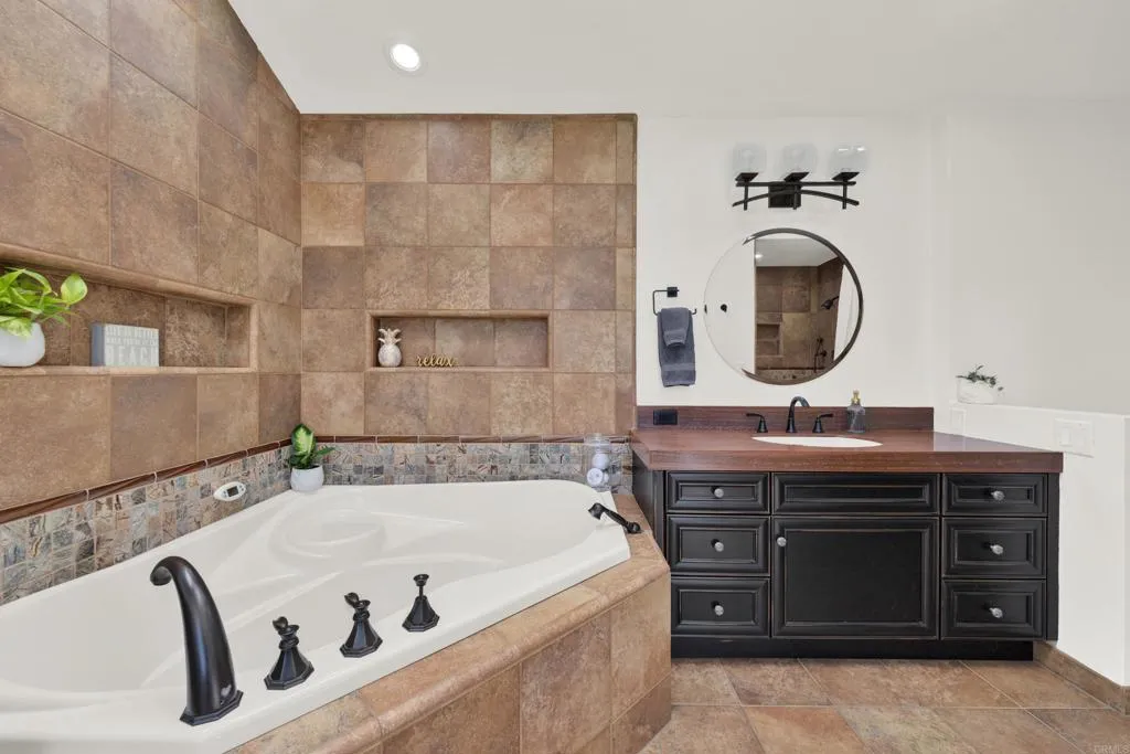 Additional image 29 of 6460 Golfcrest Drive, San Diego, CA 92119