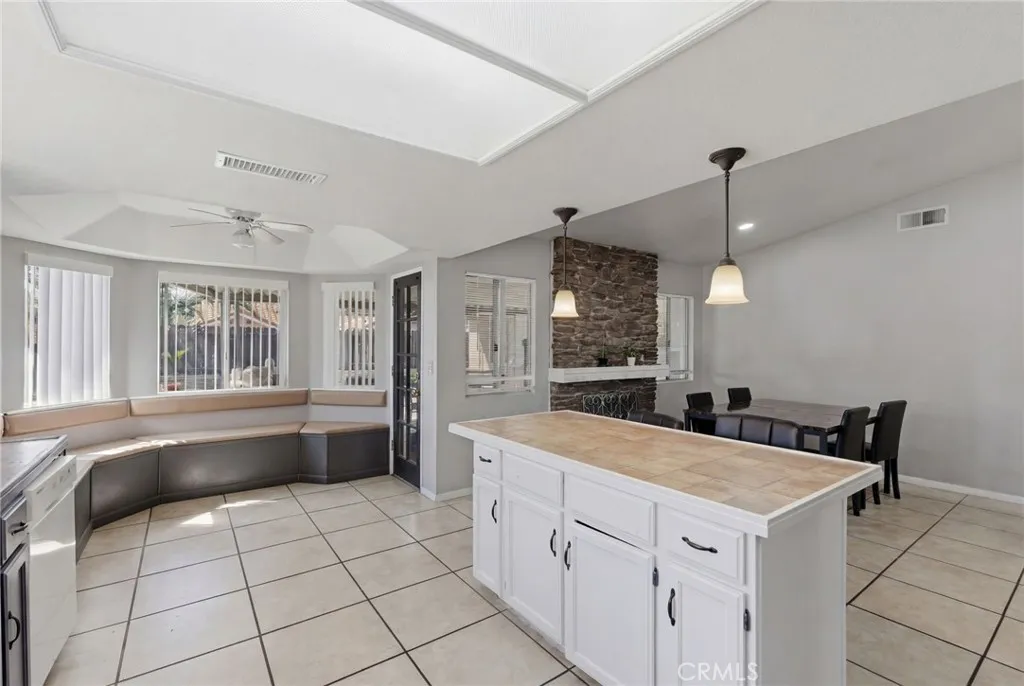 Additional image 6 of 16488 Mountain Street, Lake Elsinore, CA 92530
