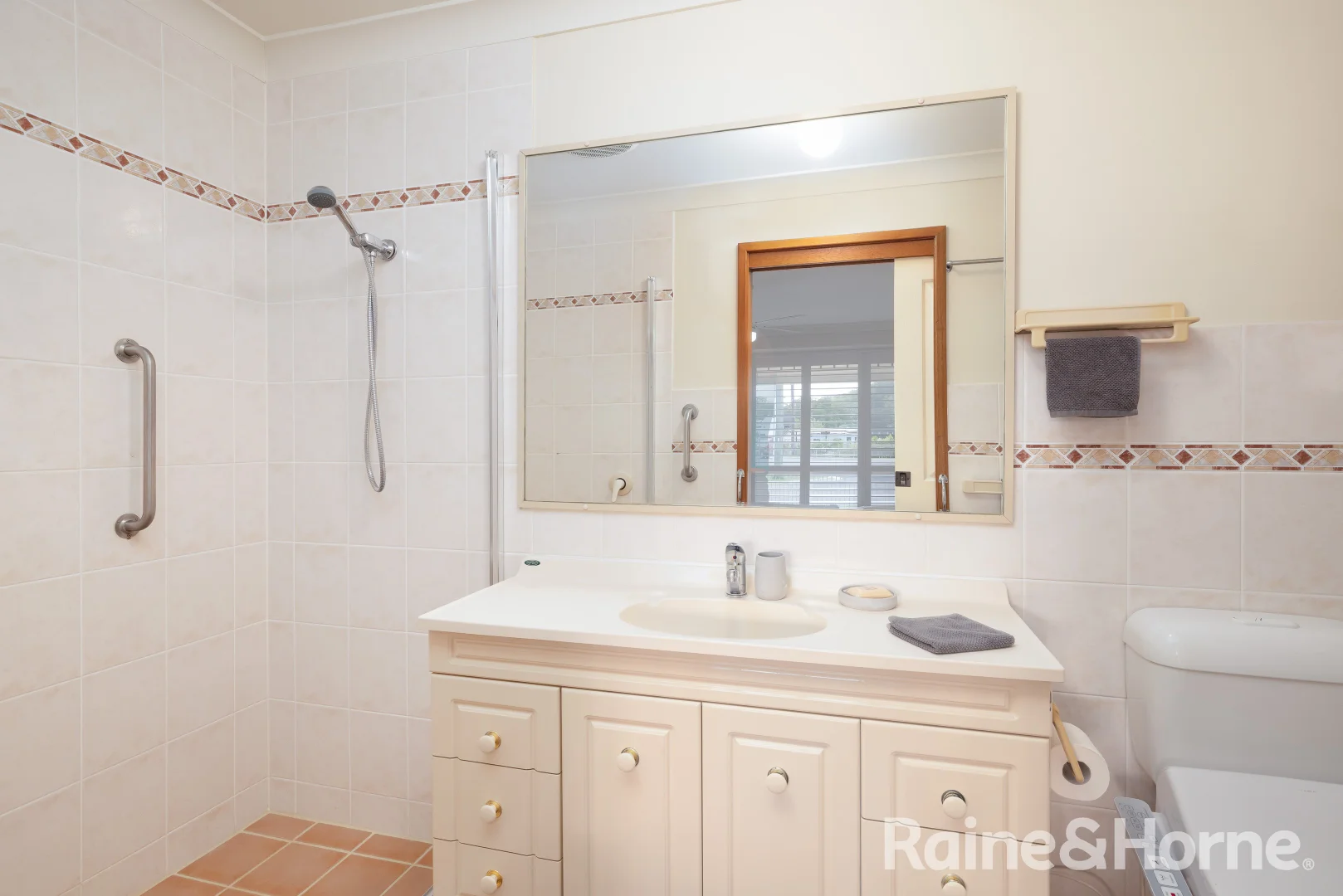 Additional image 12 of 6 Bay Street, Mallabula NSW 2319