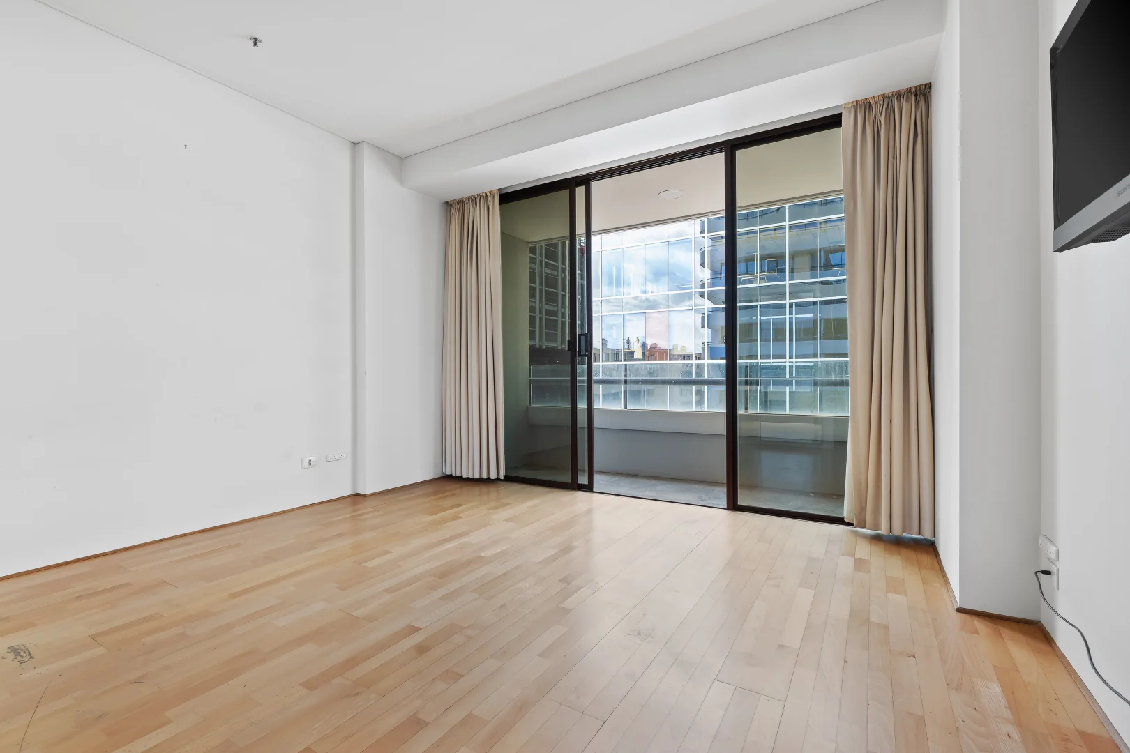 Additional image 5 of 6C/29 Queens Road, Melbourne VIC 3004