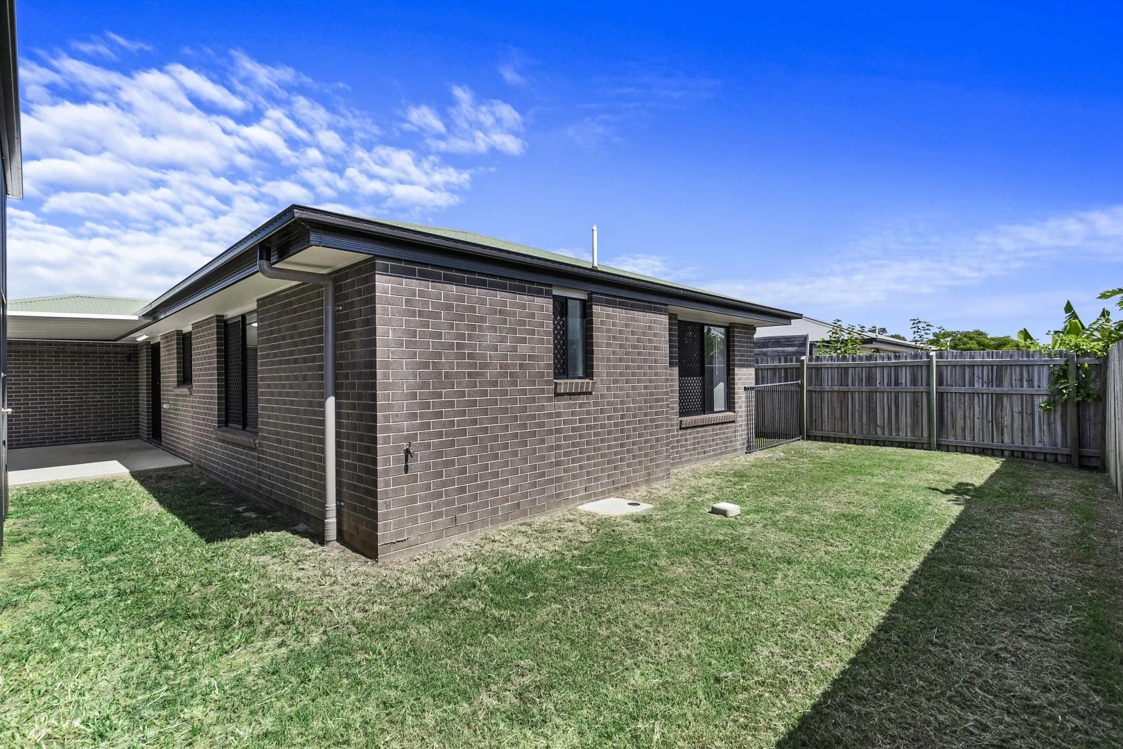 Additional image 19 of 24 Larissa Way, Urangan QLD 4655