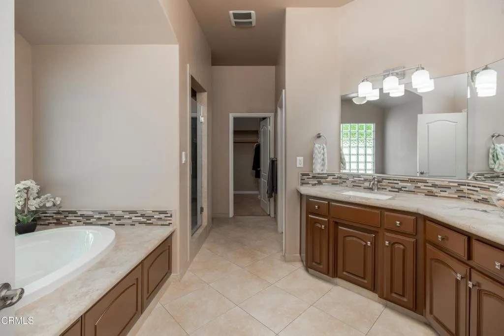 Additional image 18 of 5421 Brigadoon Lane, Bakersfield, CA 93312