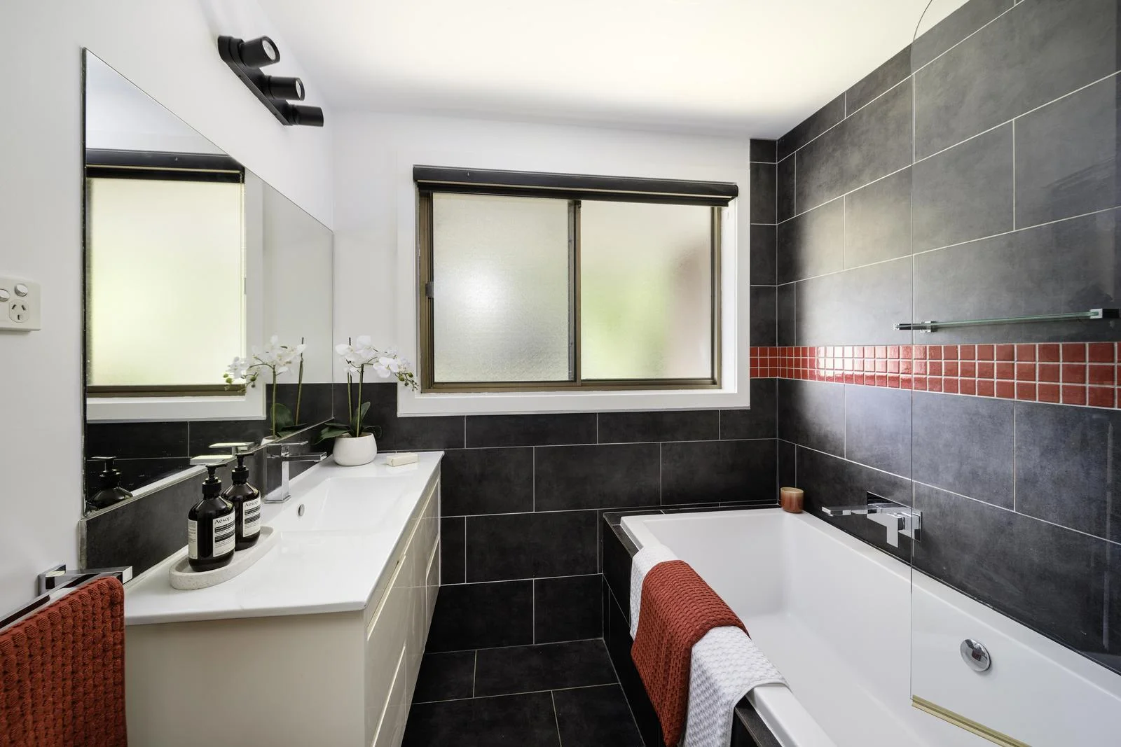 Additional image 7 of 1/184 Normanby Avenue, Thornbury VIC 3071