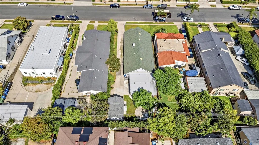 319 S 4th Street, Alhambra, CA 91801