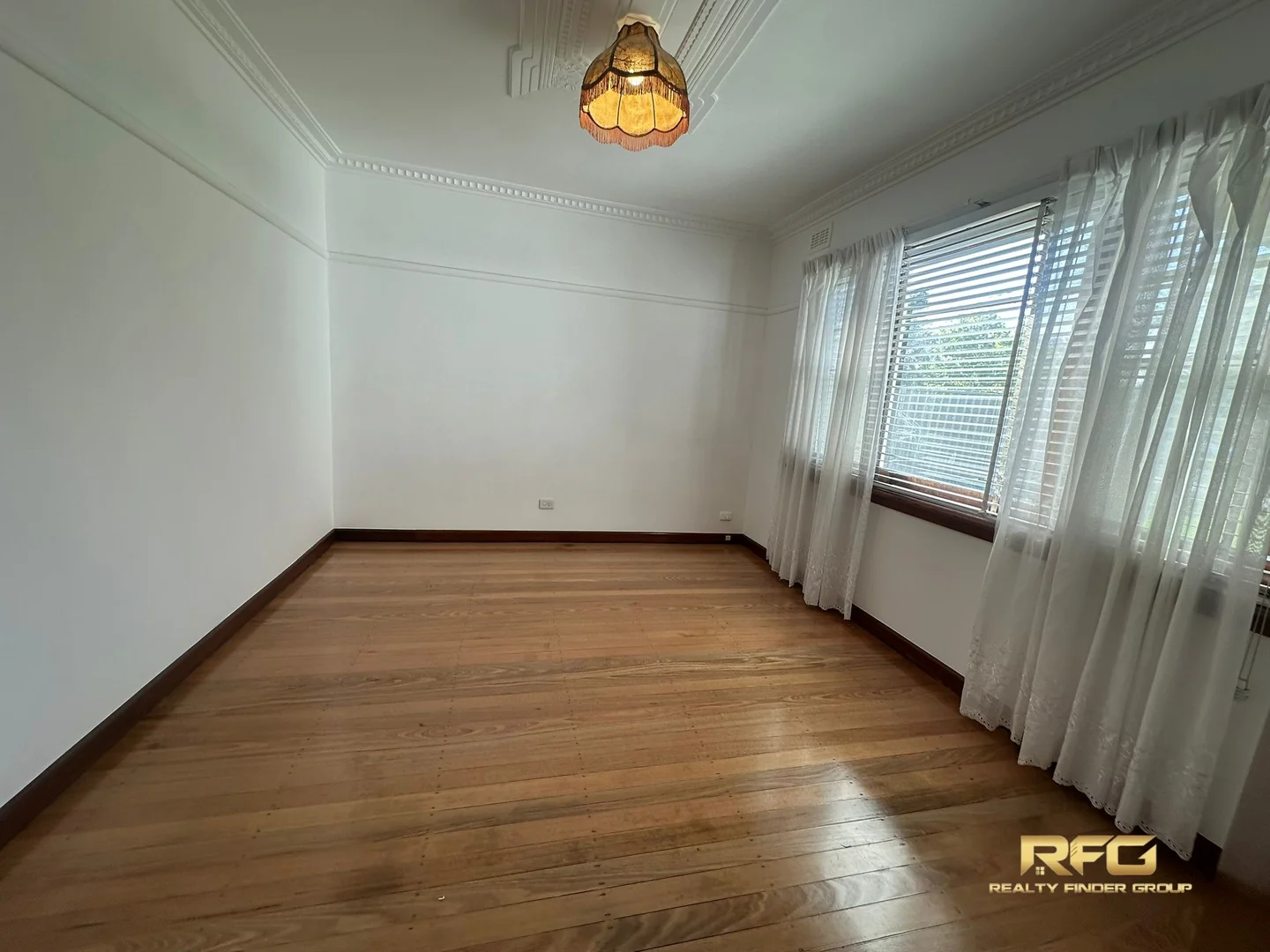 3 Middlesex St, Sunshine North VIC 3020 photo 4