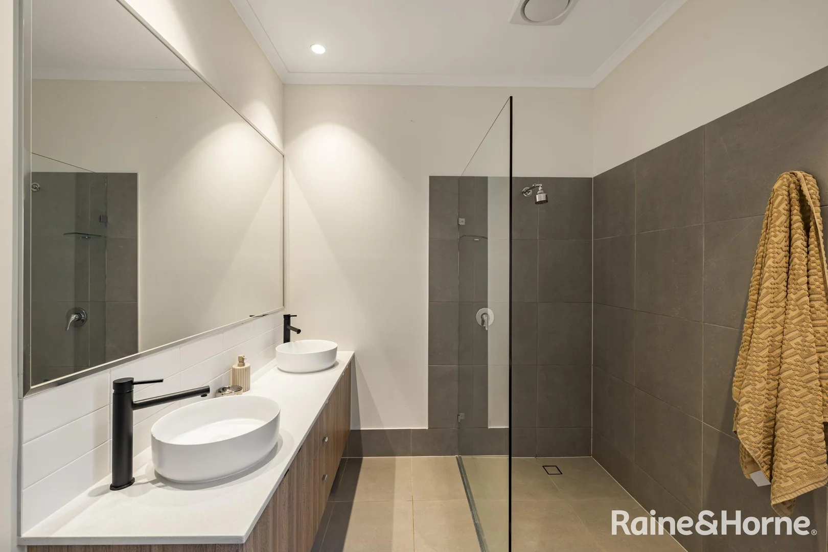 Additional image 8 of 19 Casa Circuit, South Nowra NSW 2541