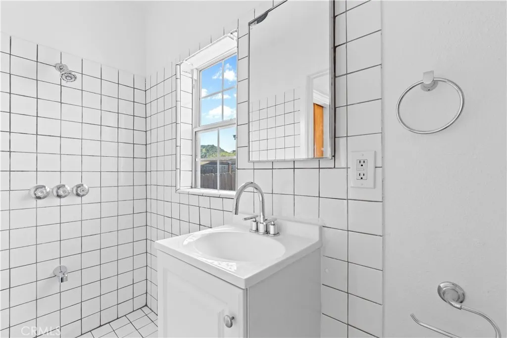 Additional image 12 of 6812 Quinton Lane, Tujunga, CA 91042