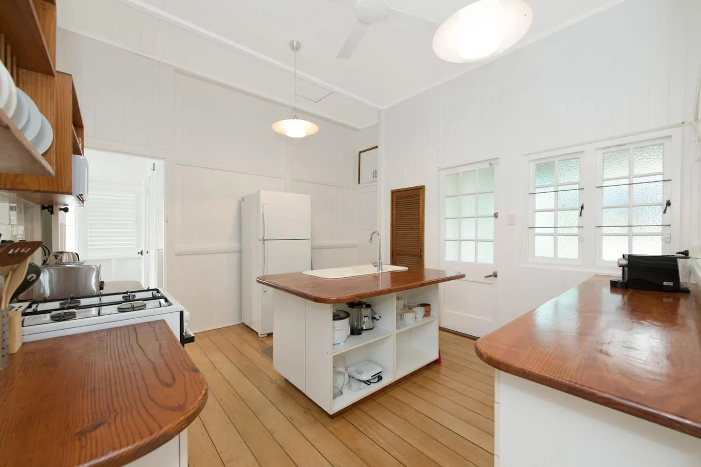 Additional image 2 of 82 Cook Street, North Ward QLD 4810