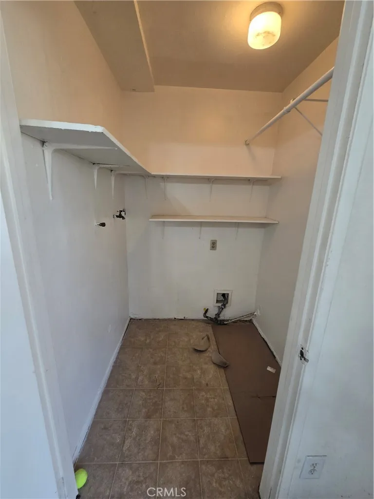 Additional image 49 of 700 W La Veta Ave Unit J6, Orange, CA 92868