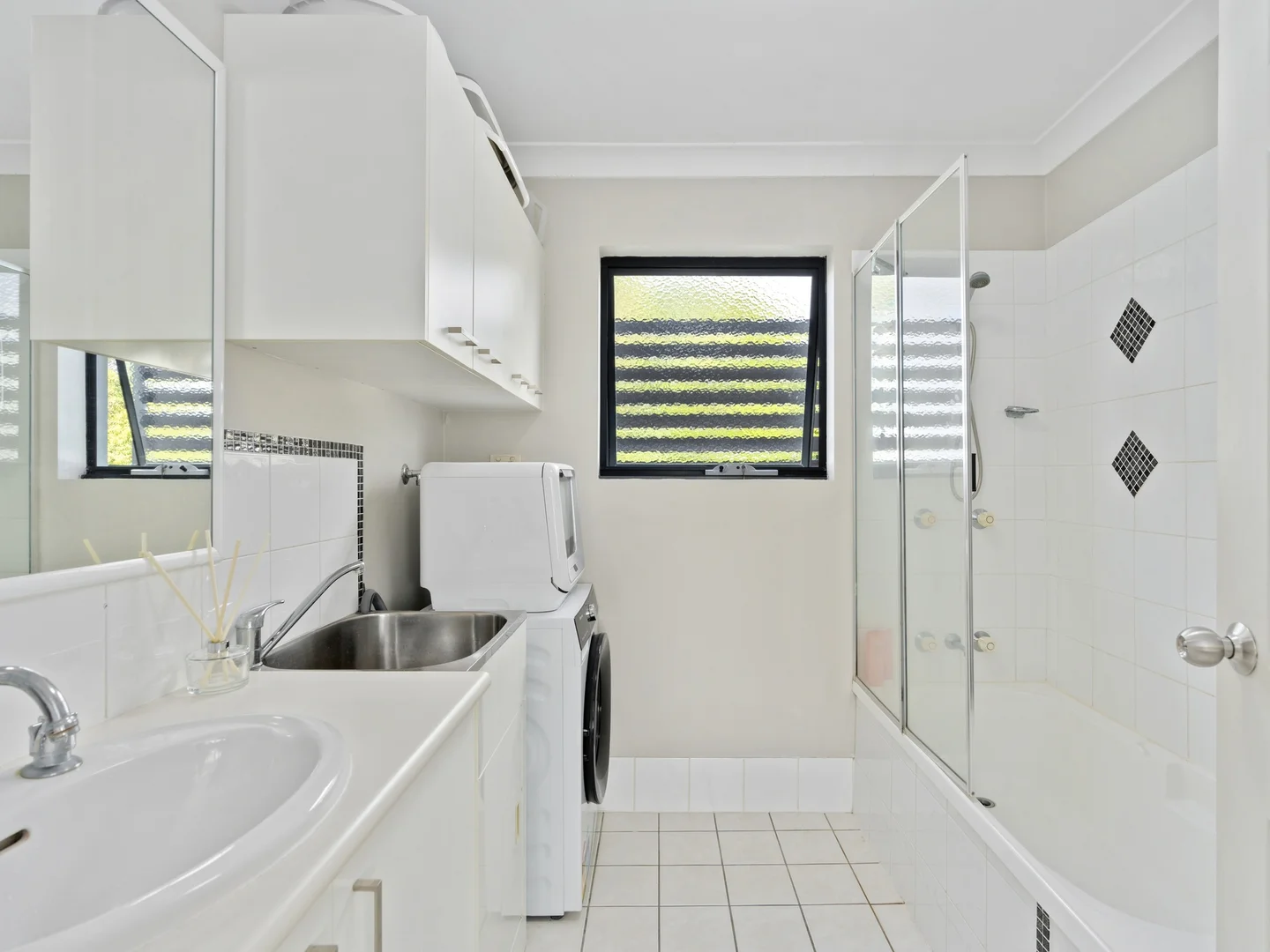Additional image 11 of 9/31 Middle Street, Labrador QLD 4215