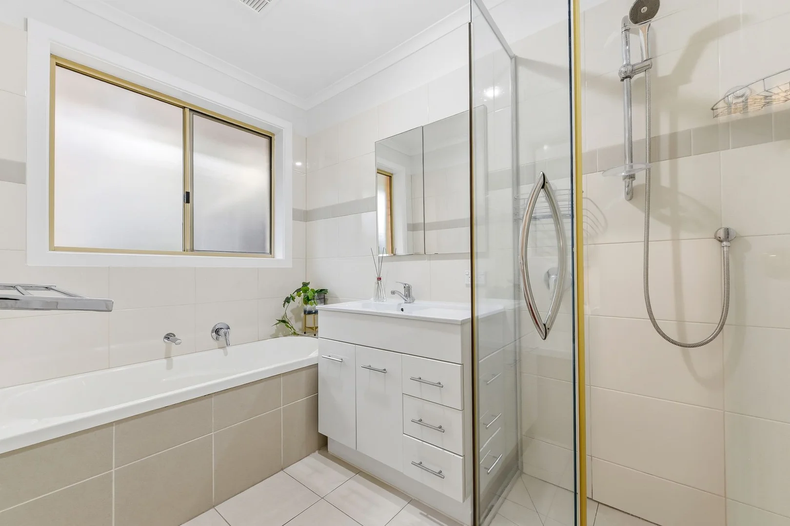 Additional image 11 of 3/18 Larbert Road, Noble Park VIC 3174