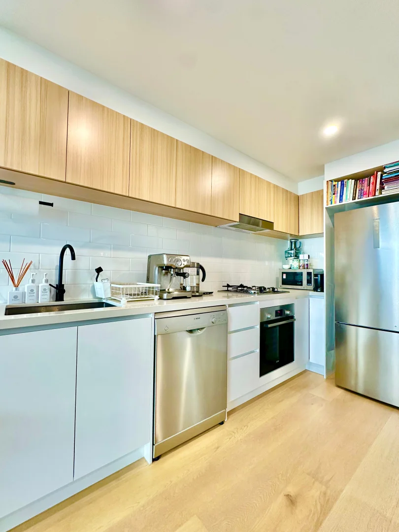 Additional image 2 of 204/110 Ballarat Road, Footscray VIC 3011