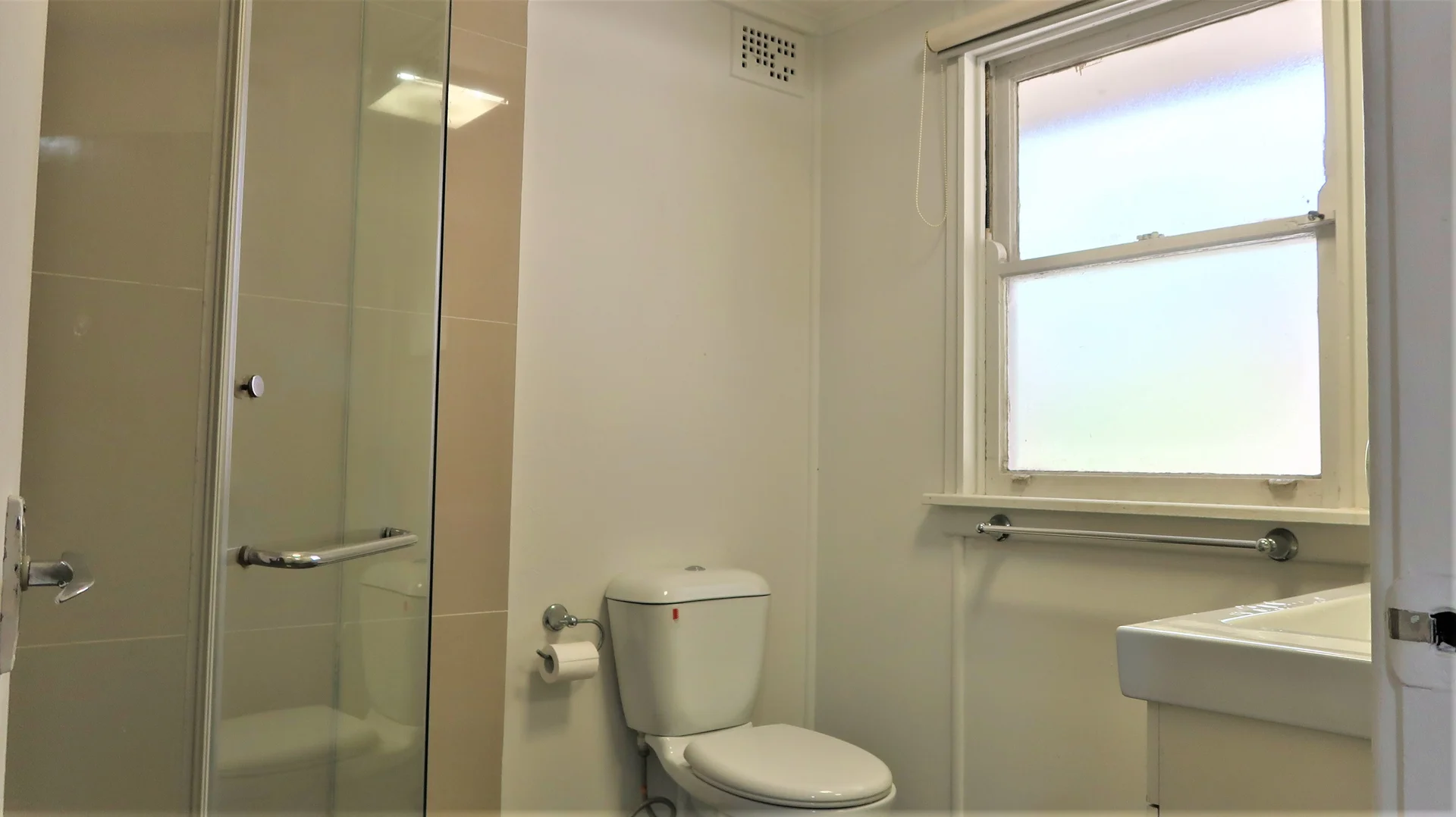 Additional image 4 of 3/128 Wilbur st, Greenacre NSW 2190