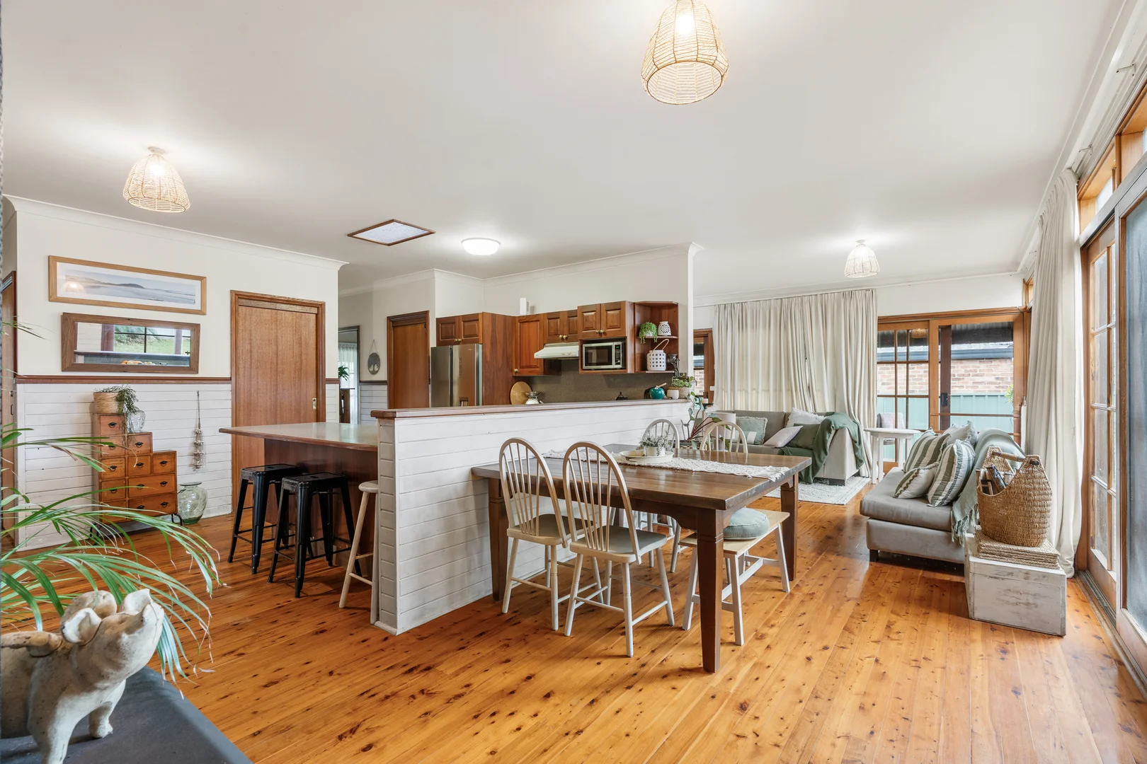 Additional image 13 of 24 Normandy Street, Narrawallee NSW 2539