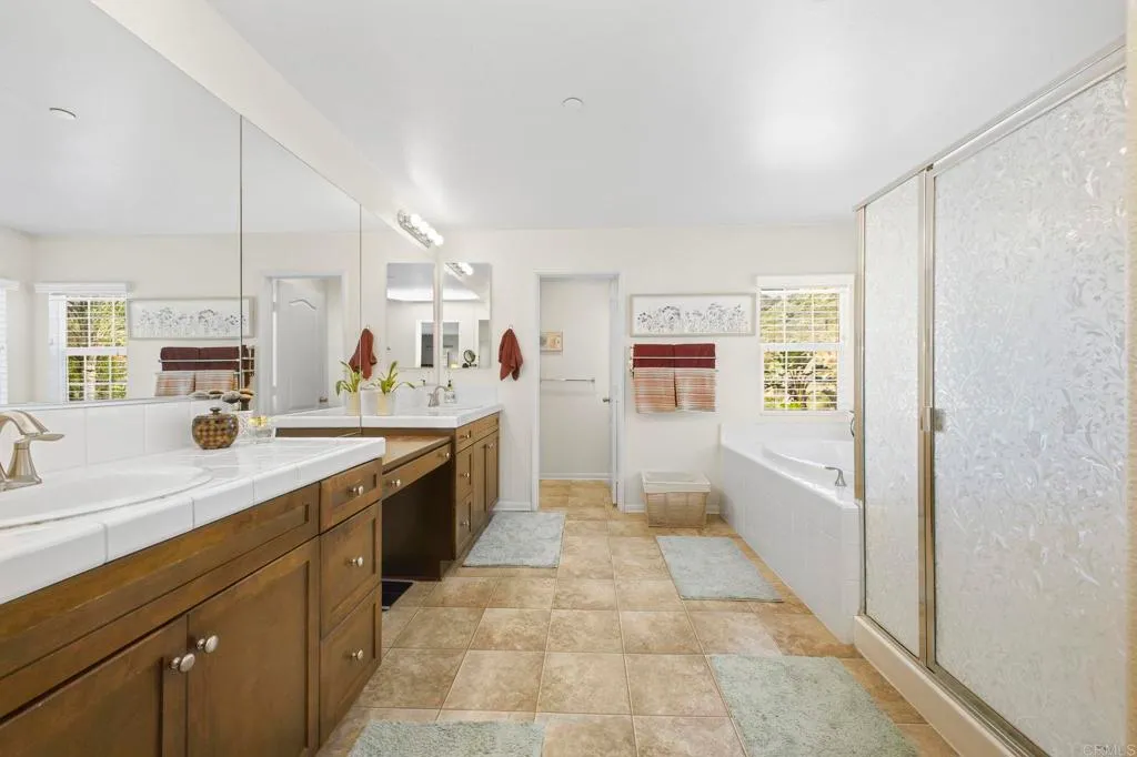 Additional image 119 of 2952 Murcott Way, Escondido, CA 92027