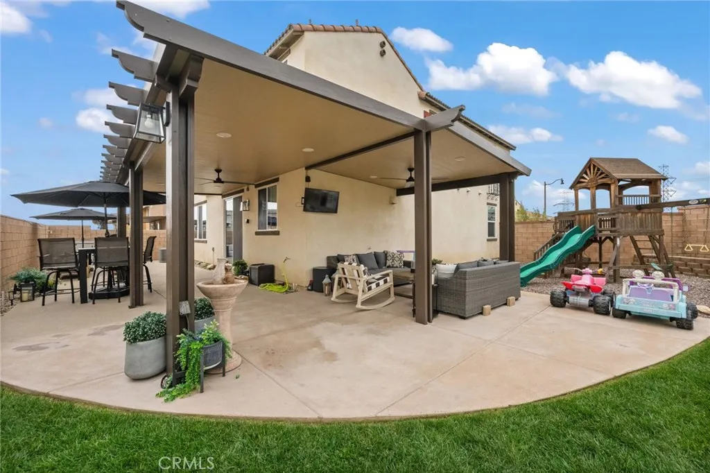 Additional image 51 of 4975 Oak Moss Ave, Fontana, CA 92336