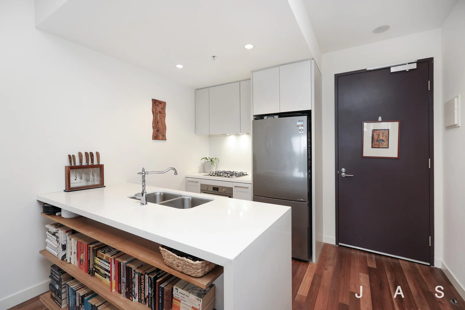 737/18 Albert Street, Footscray VIC 3011