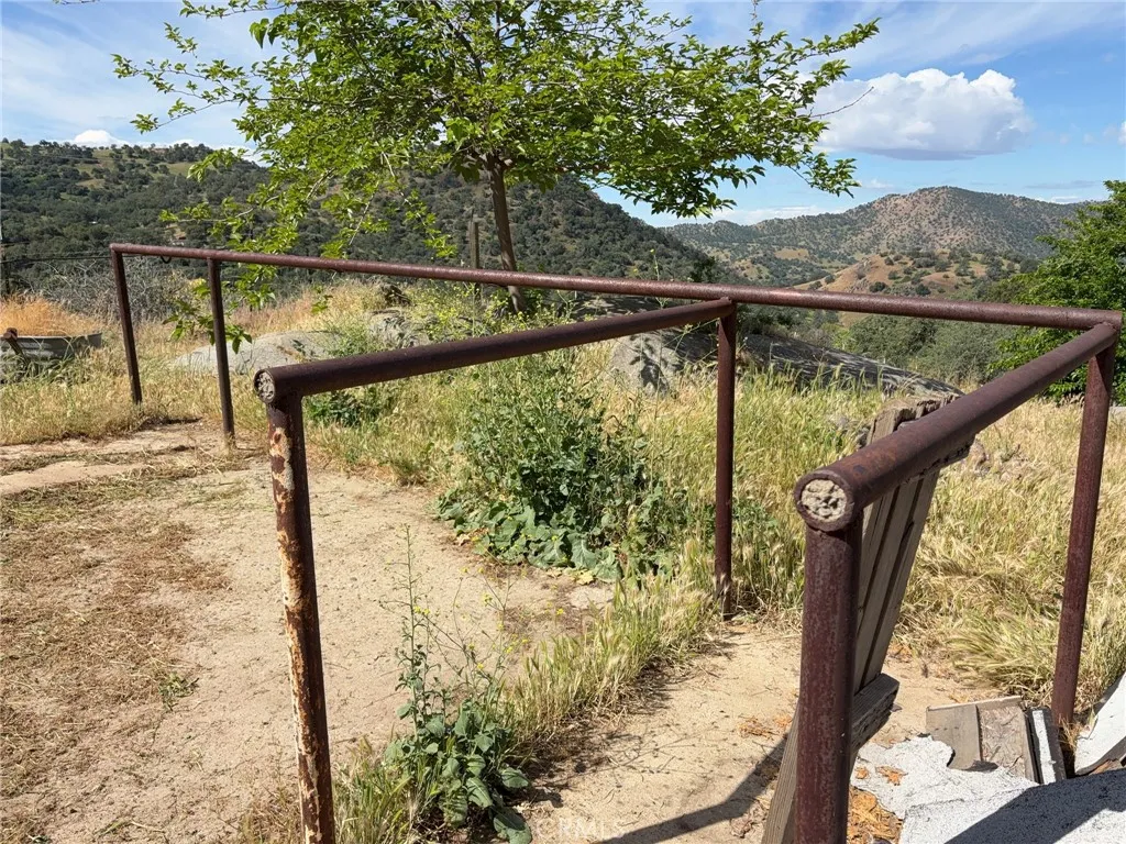Additional image 48 of 39569 Clover Ln, Squaw Valley, CA 93675
