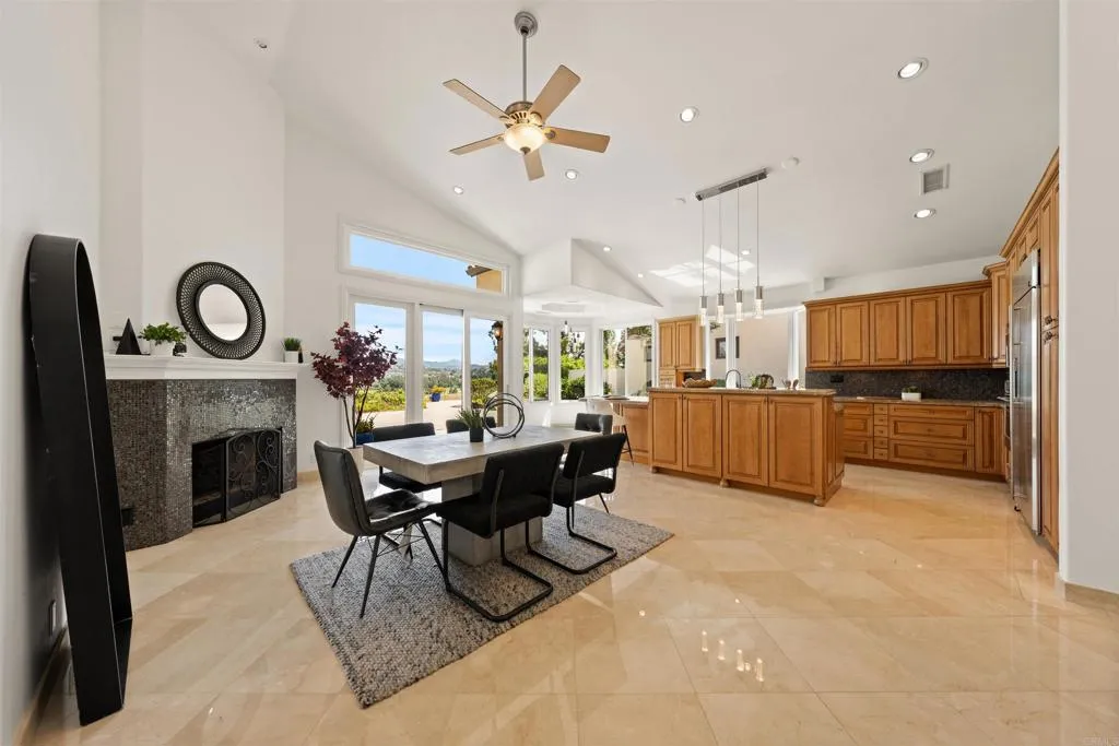 Additional image 66 of 12055 Tretagnier Circle, Rancho Bernardo (San Diego), CA 92128