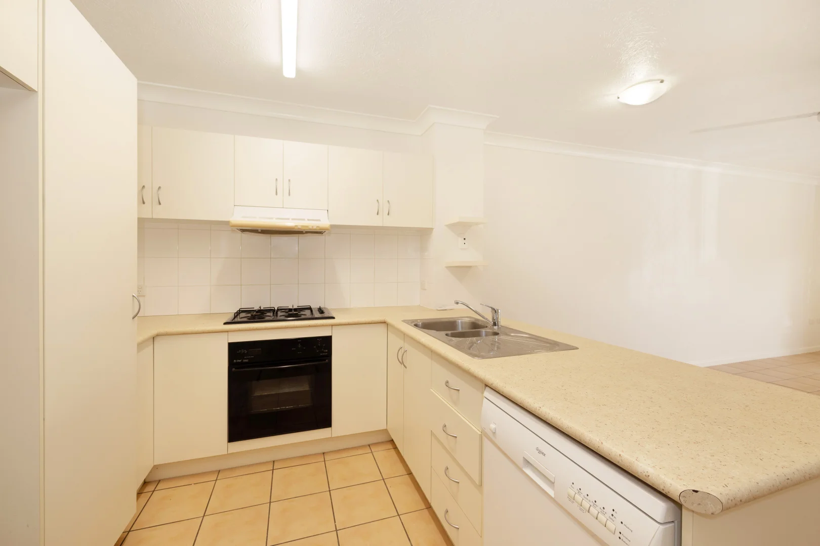 Additional image 2 of 49/34 Bundock Street, Belgian Gardens QLD 4810