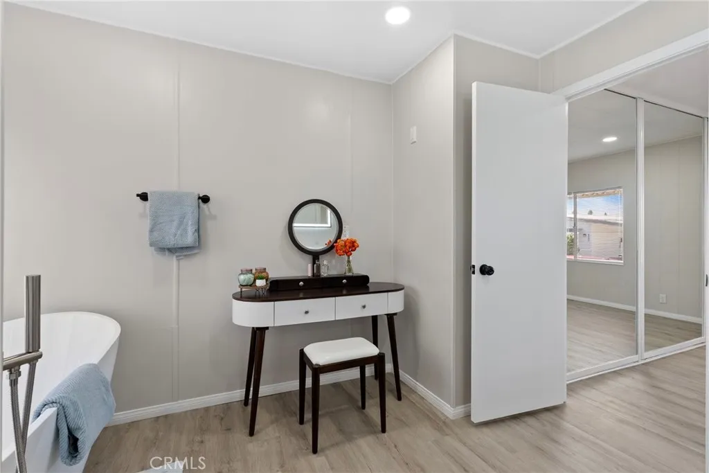 Additional image 94 of 4000 Pierce St Unit 267, Riverside, CA 92505