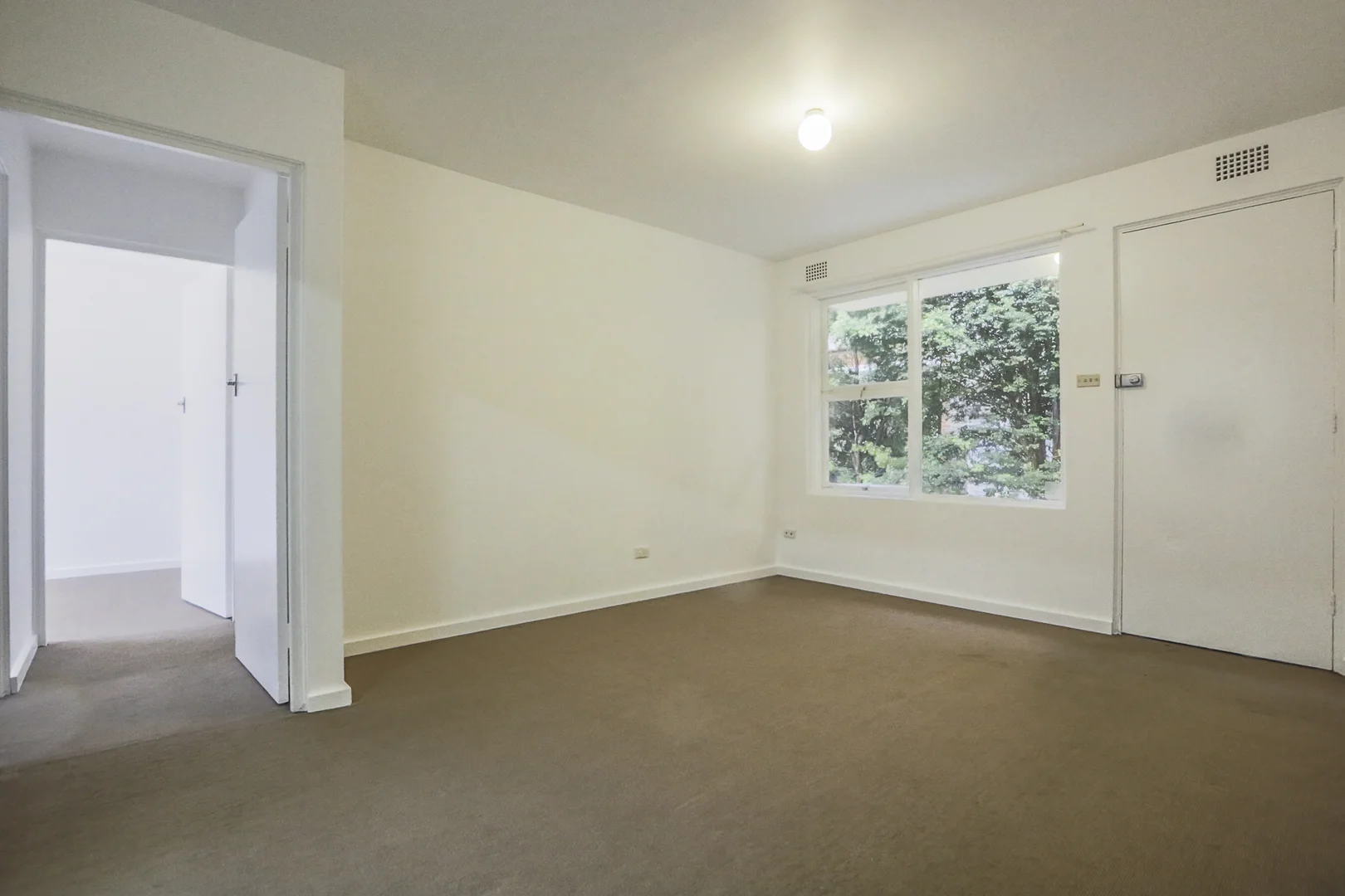 Additional image 5 of 2/33 Hawkesbury Avenue, Dee Why NSW 2099