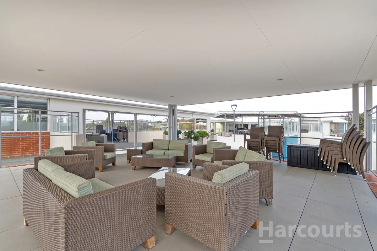 Additional image 42 of 7/10 Roebuck Drive, Salter Point WA 6152