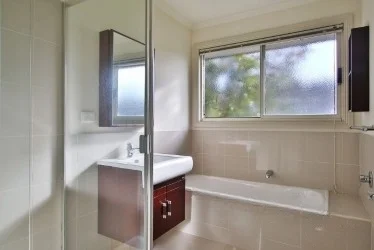 Additional image 5 of 2/2-4 Ireland Avenue, Doncaster East VIC 3109