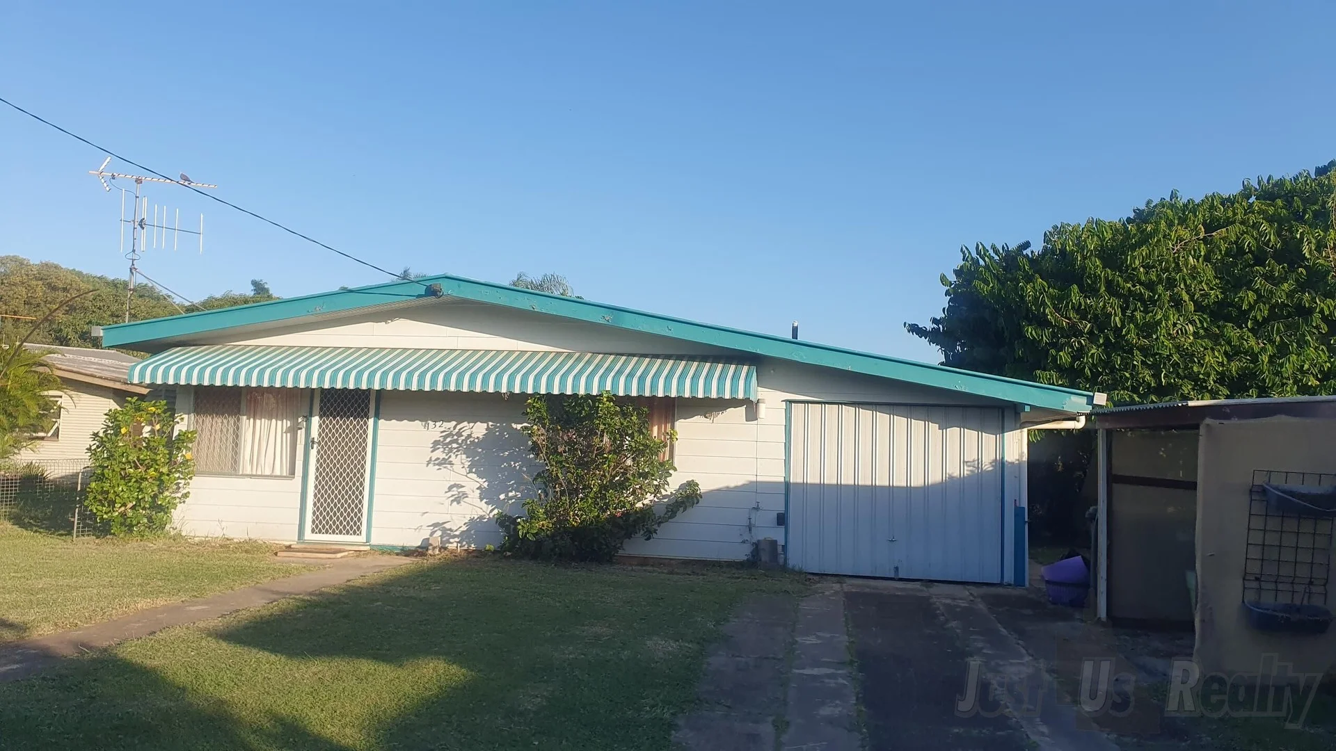 132 Elliott heads Road, Avenell Heights QLD 4670