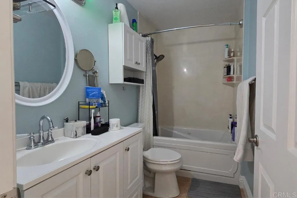 Additional image 10 of 2850 Reynard Way #30, San Diego, CA 92103
