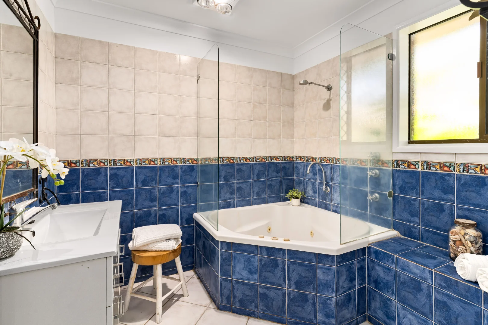 Additional image 10 of 4 Chalmers Street, Norman Gardens QLD 4701