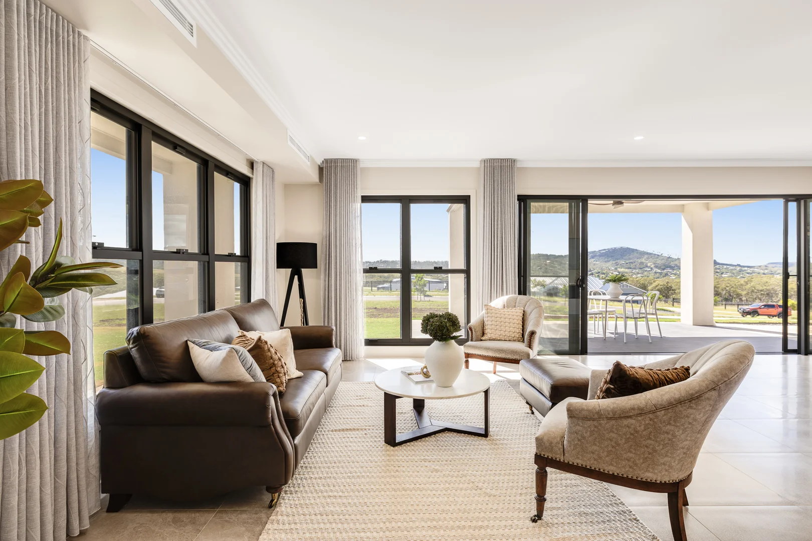 Additional image 3 of 80 Summit Drive, Mount Rascal QLD 4350