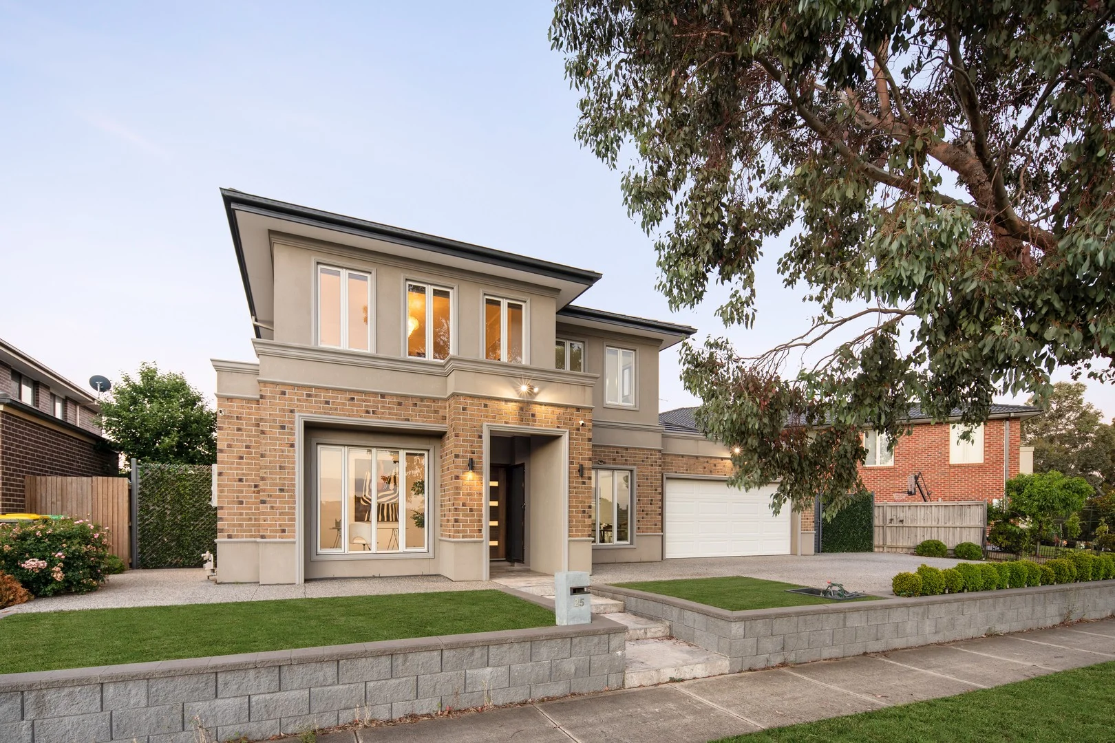 25 Viewside Way, Point Cook VIC 3030