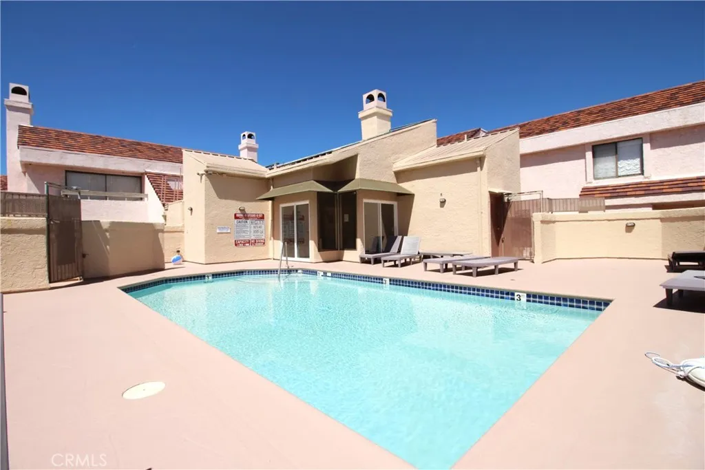Additional image 33 of 9906 Owensmouth Ave Unit 12, Chatsworth, CA 91311